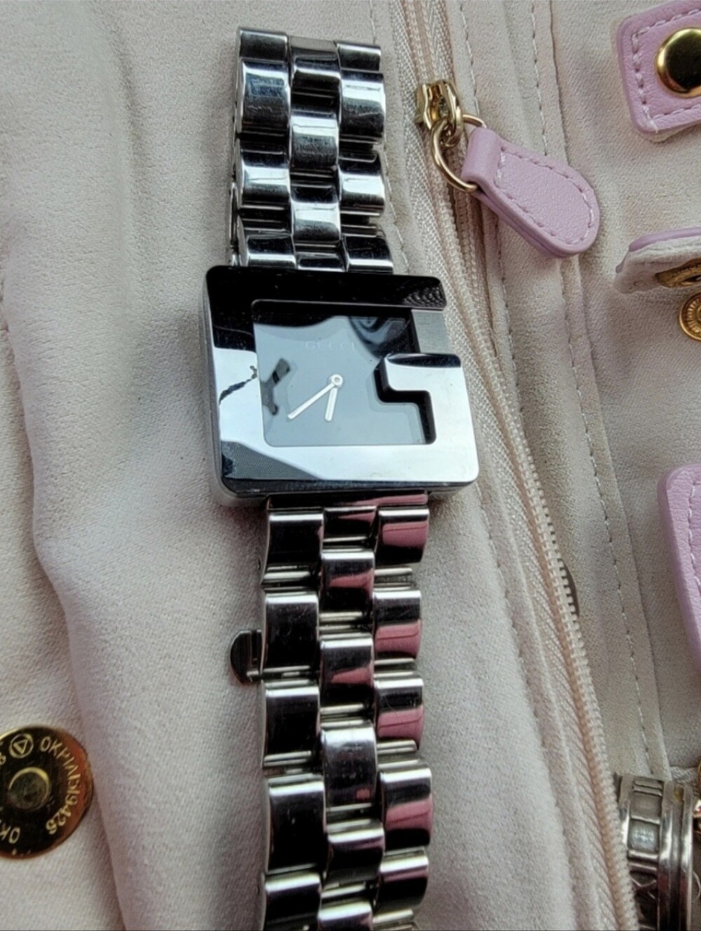 🩷BEAUTIFUL GUCCI🩷 watch - Picture 6 of 9